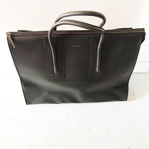 SOPHISTICATED BRIEFCASE BAG!!